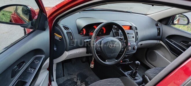 Kia Ceed 2007, 203,118 km - 1.6 l - Şəki