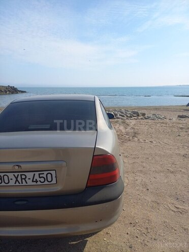 Opel Vectra 1998, 580,000 km - 2.0 l - Bakı