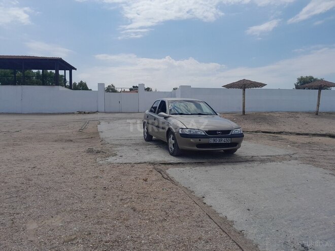 Opel Vectra 1998, 580,000 km - 2.0 l - Bakı