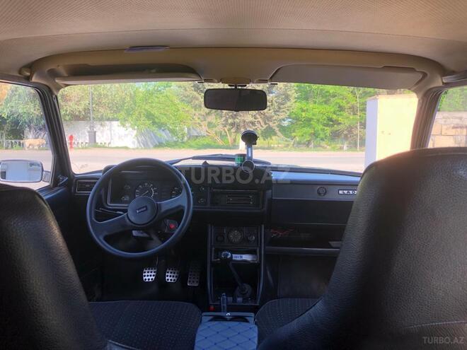 LADA (VAZ) 2107 2006, 25,600 km - 1.6 l - Salyan