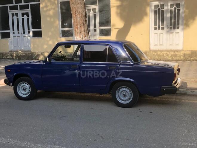 LADA (VAZ) 2107 2006, 25,600 km - 1.6 l - Salyan