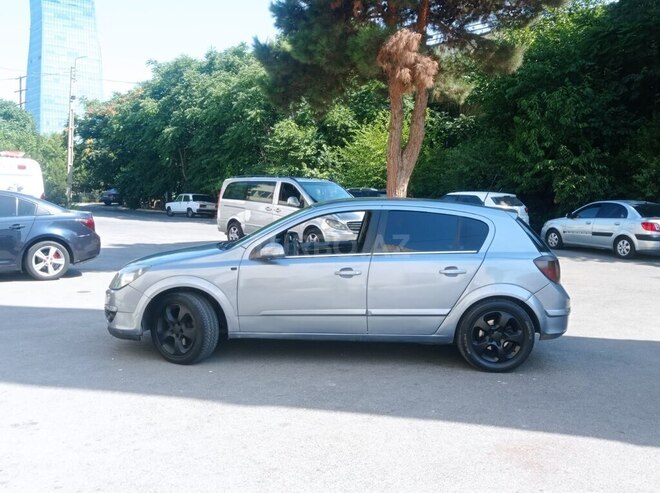 Opel Astra 2005, 492,000 km - 1.8 l - Bakı