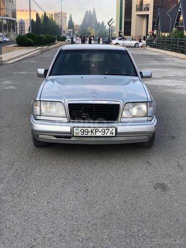 Mercedes E 200 1996, 456,000 km - 2.0 л - Gəncə