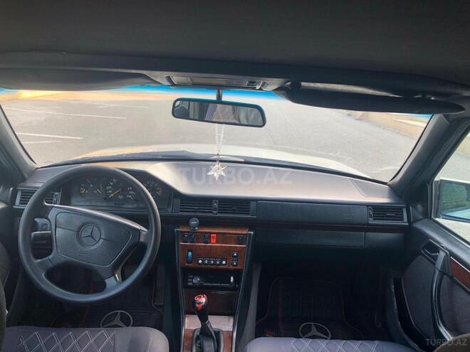 Mercedes E 200 1996, 456,000 km - 2.0 л - Gəncə