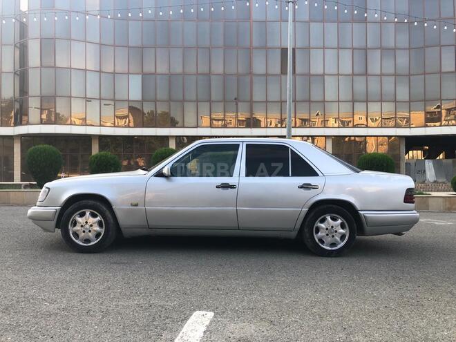 Mercedes E 200 1996, 456,000 km - 2.0 л - Gəncə