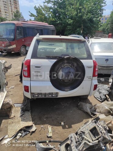 Chery Tiggo 3 2012, 9,700 km - 1.8 l - Bakı