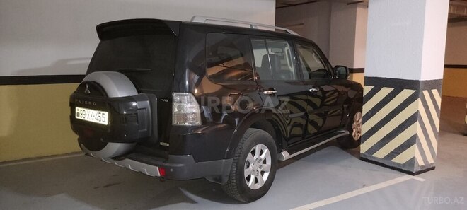 Mitsubishi Pajero 2008, 165,000 km - 3.0 l - Bakı