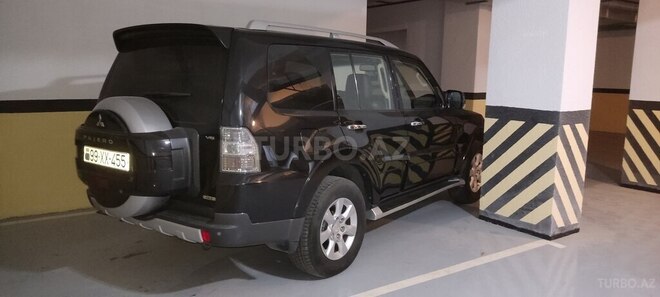 Mitsubishi Pajero 2008, 165,000 km - 3.0 l - Bakı