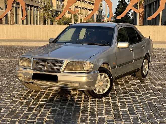 Mercedes C 220 1995, 320,000 km - 2.2 l - Bakı