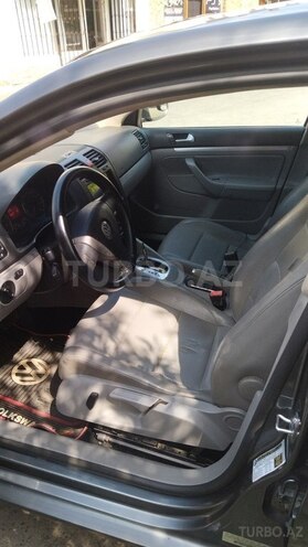 Volkswagen Jetta 2006, 325,000 km - 2.5 l - Bakı