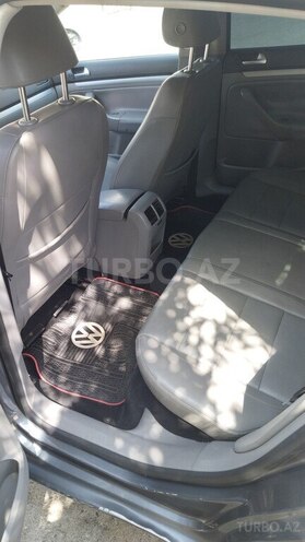Volkswagen Jetta 2006, 325,000 km - 2.5 l - Bakı