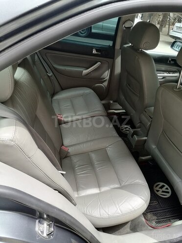 Volkswagen Jetta 2004, 350,000 km - 2.0 l - Bakı