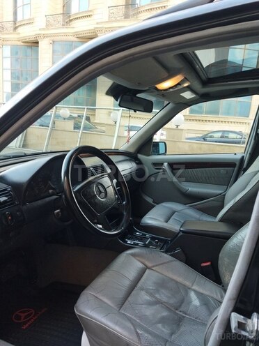 Mercedes C 200 1997, 283,000 km - 2.0 л - Bakı