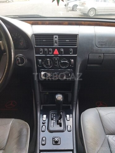 Mercedes C 200 1997, 283,000 km - 2.0 л - Bakı
