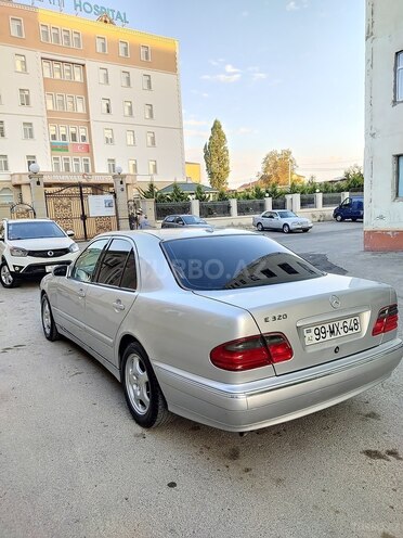 Mercedes E 320 1999, 339,000 km - 3.2 л - Sumqayıt
