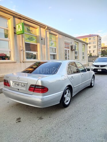 Mercedes E 320 1999, 339,000 km - 3.2 л - Sumqayıt