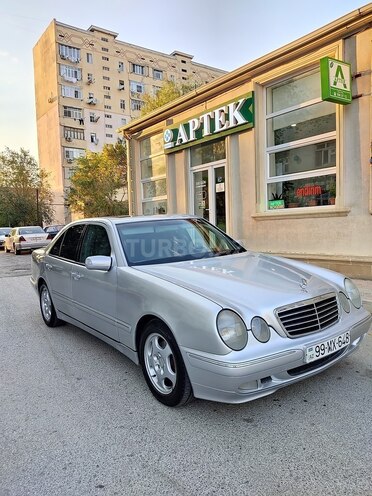 Mercedes E 320 1999, 339,000 km - 3.2 л - Sumqayıt