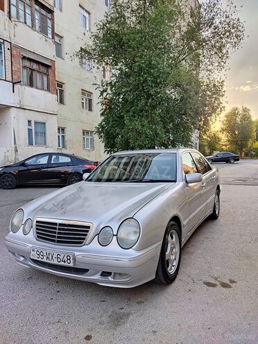 Mercedes E 320 1999, 339,000 km - 3.2 л - Sumqayıt