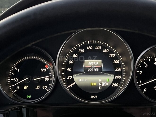 Mercedes E 200 2013, 210,000 km - 2.0 l - Bakı