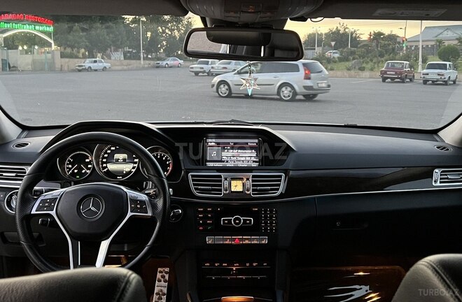 Mercedes E 200 2013, 210,000 km - 2.0 l - Bakı