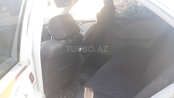 Mercedes E 200 2001, 490,000 km - 2.0 л - Bakı