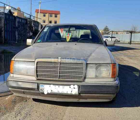 Mercedes E 200 1991, 440,000 km - 2.0 л - Bakı