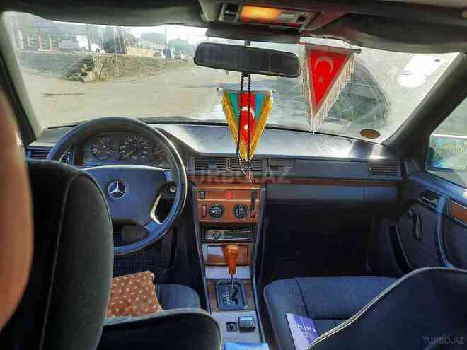 Mercedes E 200 1991, 440,000 km - 2.0 л - Bakı