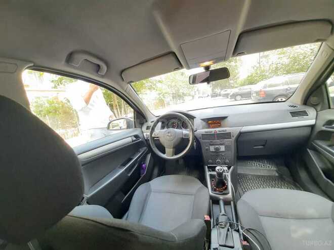 Opel Astra 2006, 210,000 km - 1.4 л - Bakı