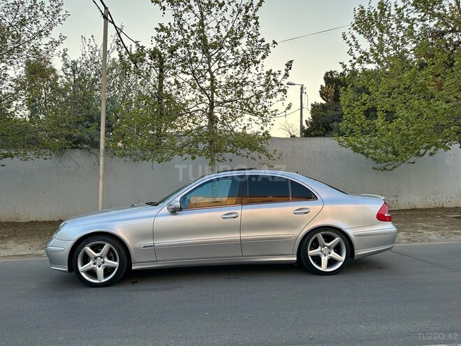 Mercedes E 240 2002, 278,000 km - 2.6 l - Bakı