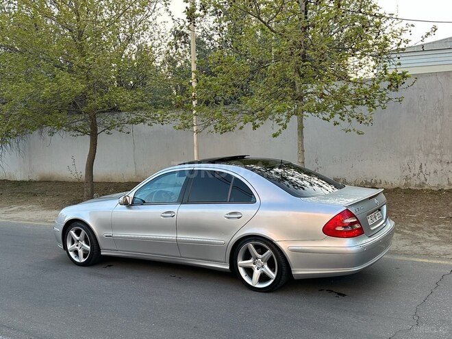 Mercedes E 240 2002, 278,000 km - 2.6 l - Bakı