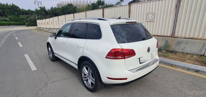 Volkswagen Touareg 2011, 178,000 km - 3.6 л - Bakı
