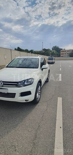 Volkswagen Touareg 2011, 178,000 km - 3.6 л - Bakı