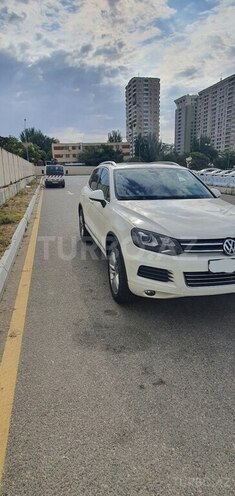 Volkswagen Touareg 2011, 178,000 km - 3.6 л - Bakı