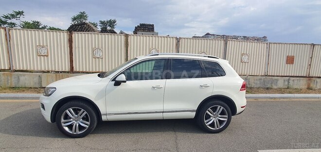 Volkswagen Touareg 2011, 178,000 km - 3.6 л - Bakı