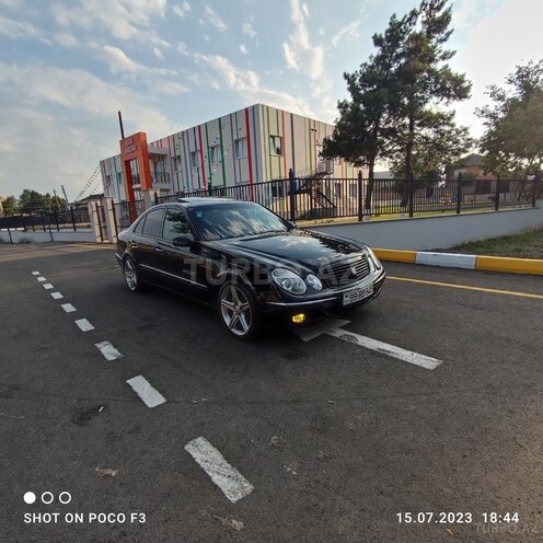 Mercedes E 350 2006, 340,000 km - 3.5 l - Liman