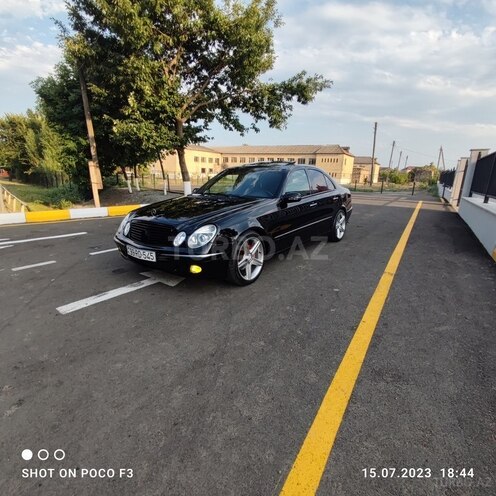 Mercedes E 350 2006, 340,000 km - 3.5 l - Liman