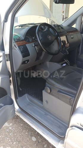 Mercedes Viano 2006, 260,000 km - 2.2 l - Salyan