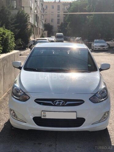 Hyundai Accent 2011, 131,000 km - 1.4 l - Bakı