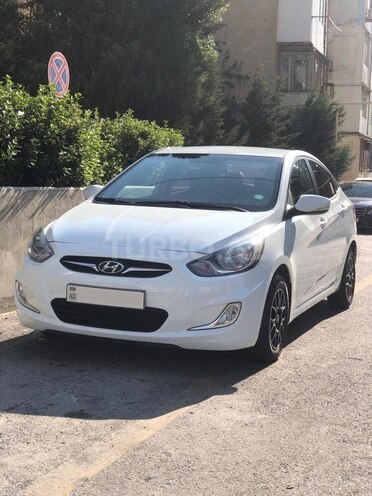 Hyundai Accent 2011, 131,000 km - 1.4 l - Bakı