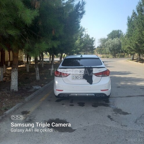 Hyundai Elantra 2014, 159,687 km - 1.8 l - Şirvan