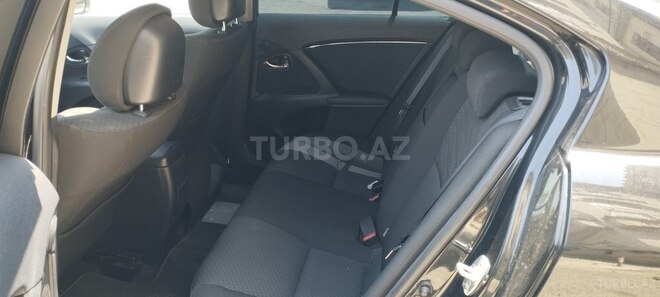 Toyota Avensis 2009, 300,000 km - 2.2 l - Bakı