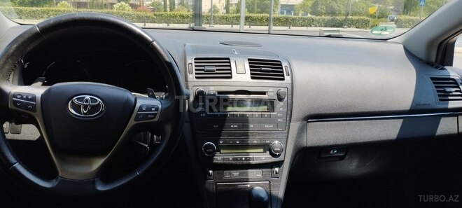 Toyota Avensis 2009, 300,000 km - 2.2 l - Bakı