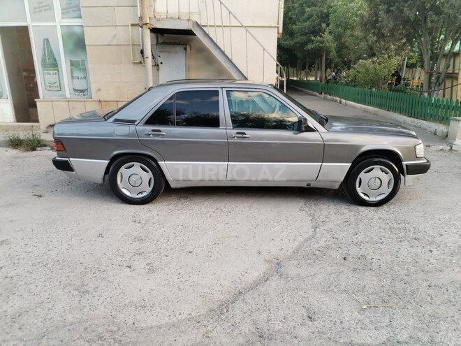 Mercedes 190 1990, 325,400 km - 2.0 l - Sumqayıt