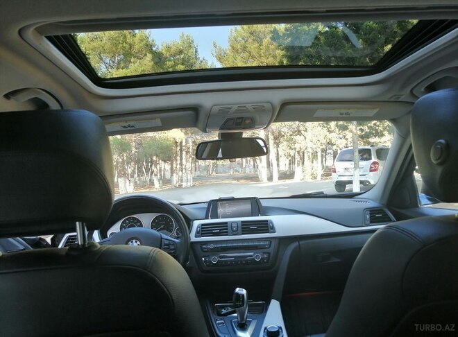 BMW 328 2012, 102,200 km - 2.0 l - Sumqayıt