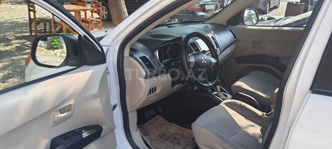 Mitsubishi Outlander 2008, 110,170 km - 2.4 l - Bakı
