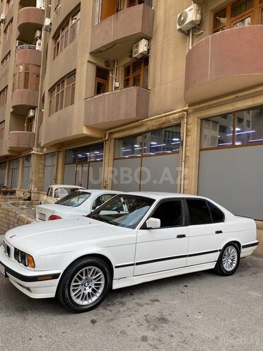 BMW 520 1989, 455,000 km - 2.0 l - Bakı