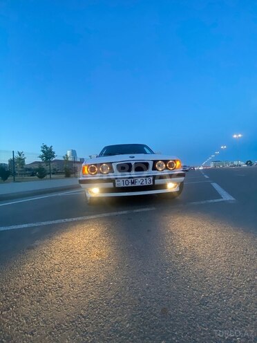 BMW 520 1989, 455,000 km - 2.0 l - Bakı