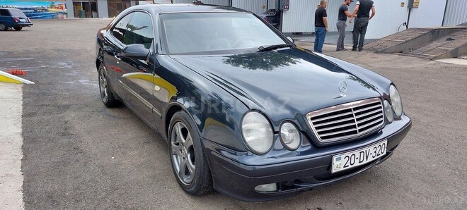 Mercedes CLK 200 1999, 430,000 km - 2.0 l - Gəncə