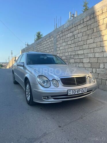 Mercedes E 320 2002, 288,946 km - 3.2 л - Bakı