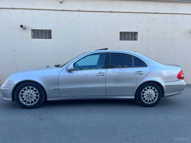 Mercedes E 320 2002, 288,946 km - 3.2 л - Bakı